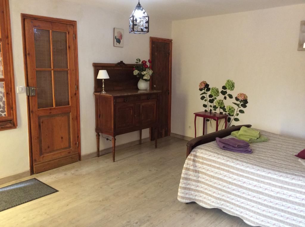 Sainte-Bazeille Chambres D'Hotes Du Clos Semper Felix מראה חיצוני תמונה